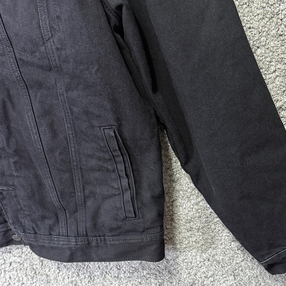Old Navy Black Denim Sherpa LinedJacket for Men Size Large Collared Trucker Coat - Picture 4 of 16